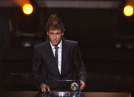 neymar 450 prêmio Fifa